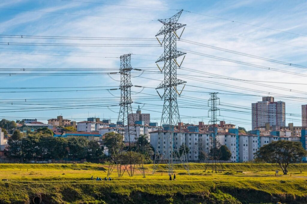 Perchè in Italia l’energia costa così tanto?